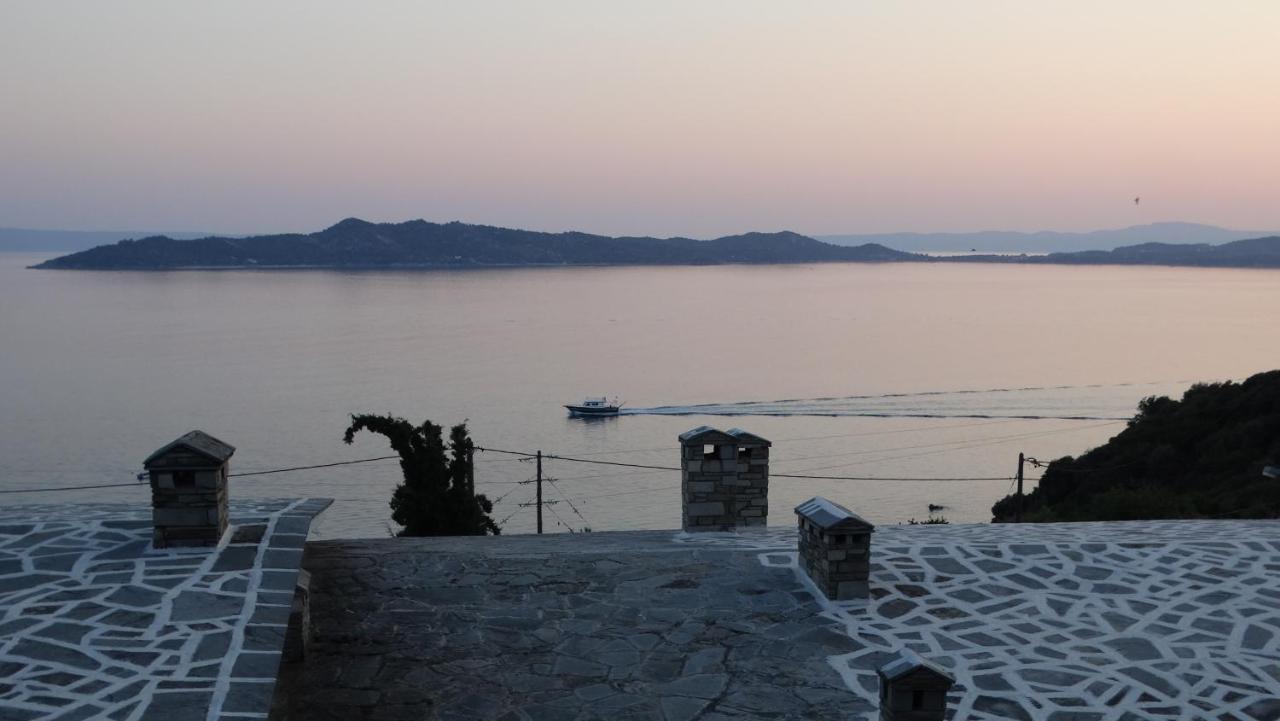 House With Marvelous View Apartment Ouranoupoli Exterior photo